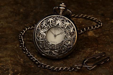 Times. The Dutch for "times" is "keer".