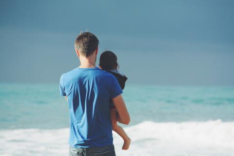 Father. The Dutch for "father" is "pater".