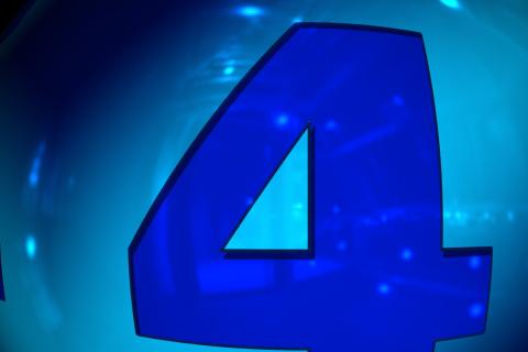 Four. The Dutch for "four" is "vier".