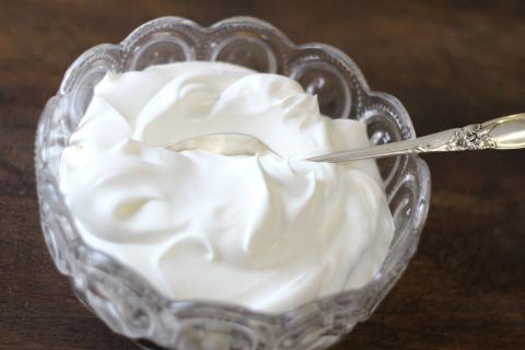 Whipped cream. The Dutch for "whipped cream" is "slagroom". Whipped cream. The Dutch for "whipped cream" is "slagroom".