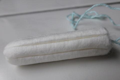 Tampons. The Dutch for "tampons" is "tampons".