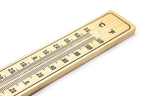 Temperature. The Dutch for "temperature" is "temperatuur". Temperature. The Dutch for "temperature" is "temperatuur".