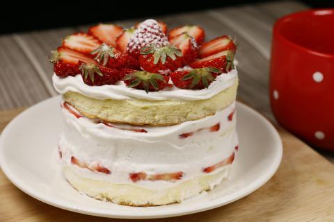 Cake. The Dutch for "cake" is "koek". Cake. The Dutch for "cake" is "koek".