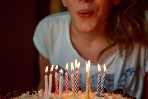 Birthday. The Dutch for "birthday" is "verjaardag". Birthday. The Dutch for "birthday" is "verjaardag".