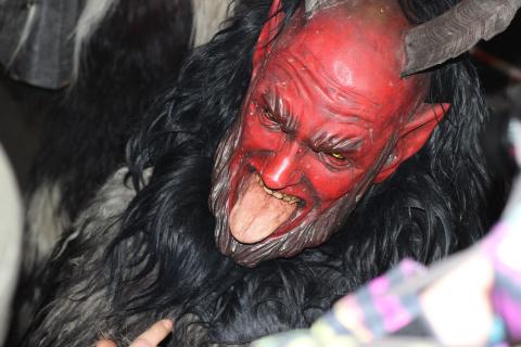 Devil. The Dutch for "devil" is "duivel". Devil. The Dutch for "devil" is "duivel".