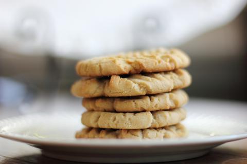 Biscuits. The French for "biscuits" is "biscuits".