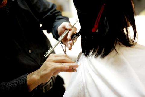 A haircut. The French for "a haircut" is "une coupe". A haircut. The French for "a haircut" is "une coupe".