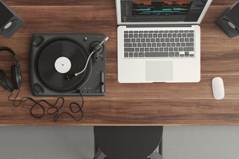 Audio. The French for "audio" is "audio". Audio. The French for "audio" is "audio".