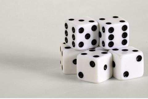 Dice. The French for "dice" is "dés". Dice. The French for "dice" is "dés".