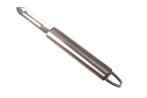 Peeler. The French for "peeler" is "éplucheur". Peeler. The French for "peeler" is "éplucheur".