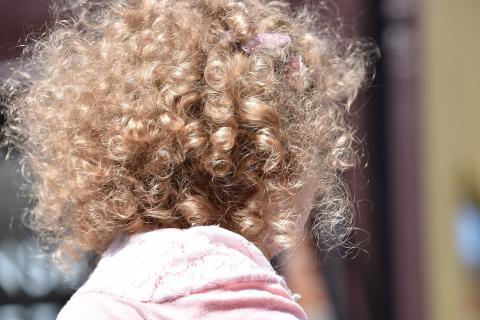 Curly hair. The Thai for "curly hair" is "ผมหยิก". Curly hair. The Thai for "curly hair" is "ผมหยิก".