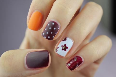 Fingernail. The Thai for "fingernail" is "เล็บมือ". Fingernail. The Thai for "fingernail" is "เล็บมือ".