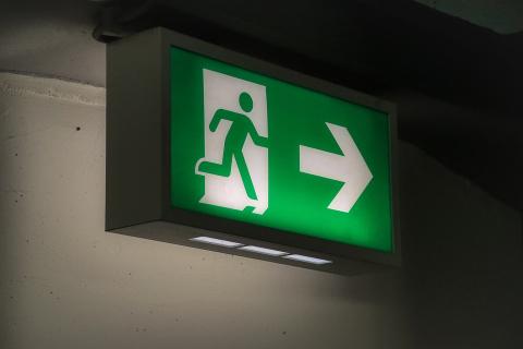 Fire exit. The Thai for "fire exit" is "ทางหนีไฟ". Fire exit. The Thai for "fire exit" is "ทางหนีไฟ".