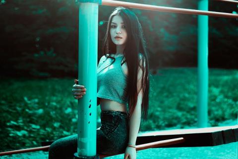 A woman with long black hair. The Thai for "a woman with long black hair" is "ผู้หญิงผมยาวสีดำ". A woman with long black hair. The Thai for "a woman with long black hair" is "ผู้หญิงผมยาวสีดำ".