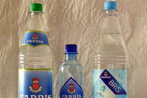 Three bottles of mineral water. The Thai for "three bottles of mineral water" is "น้ำแร่สามขวด". Three bottles of mineral water. The Thai for "three bottles of mineral water" is "น้ำแร่สามขวด".
