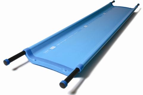 Stretcher. The Thai for "stretcher" is "เปลหาม".
