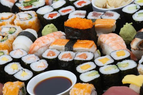 Sushi. The Thai for "sushi" is "ซูชิ". Sushi. The Thai for "sushi" is "ซูชิ".