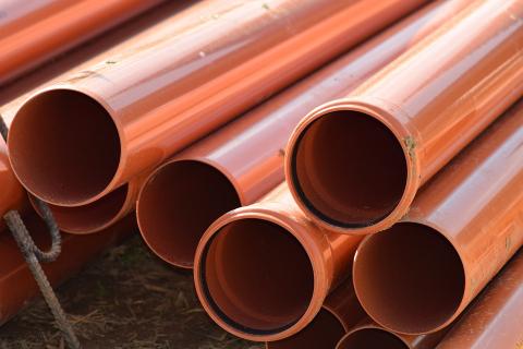 Pipe; tube. The Thai for "pipe; tube" is "ท่อ". Pipe; tube. The Thai for "pipe; tube" is "ท่อ".