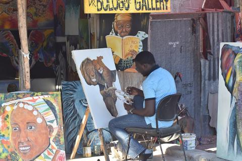 Painter. The Thai for "painter" is "จิตรกร". Painter. The Thai for "painter" is "จิตรกร".